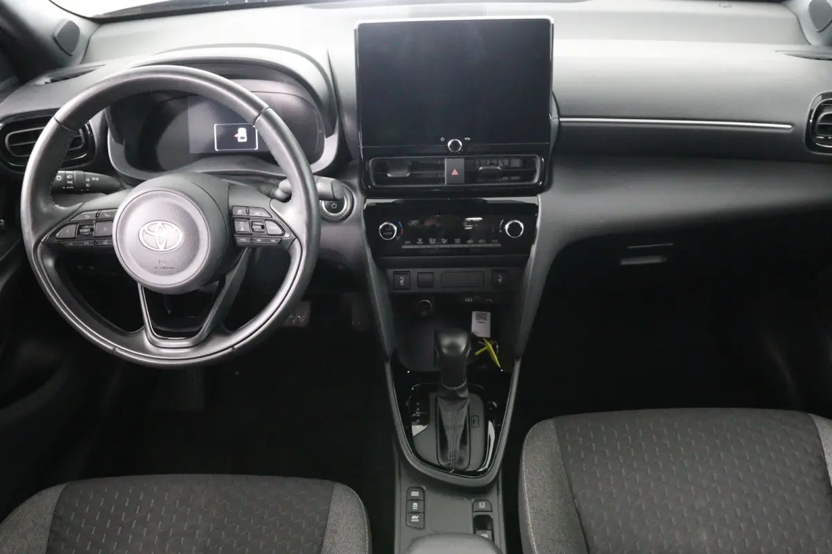 1.5 Hybrid 115 Dynamic | 1e Eigenaar! | LED | Stoel/Stuurverwarming | Clima | Camera | Cruise Adaptive | Parkeersensoren V+A | BLIS | Lichtmetalen Velgen