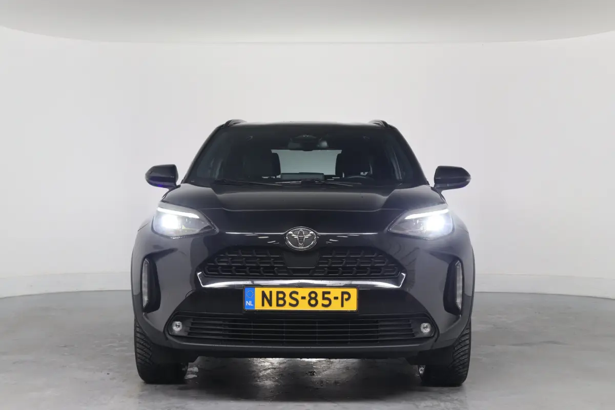 1.5 Hybrid 115 Dynamic | 1e Eigenaar! | LED | Stoel/Stuurverwarming | Clima | Camera | Cruise Adaptive | Parkeersensoren V+A | BLIS | Lichtmetalen Velgen