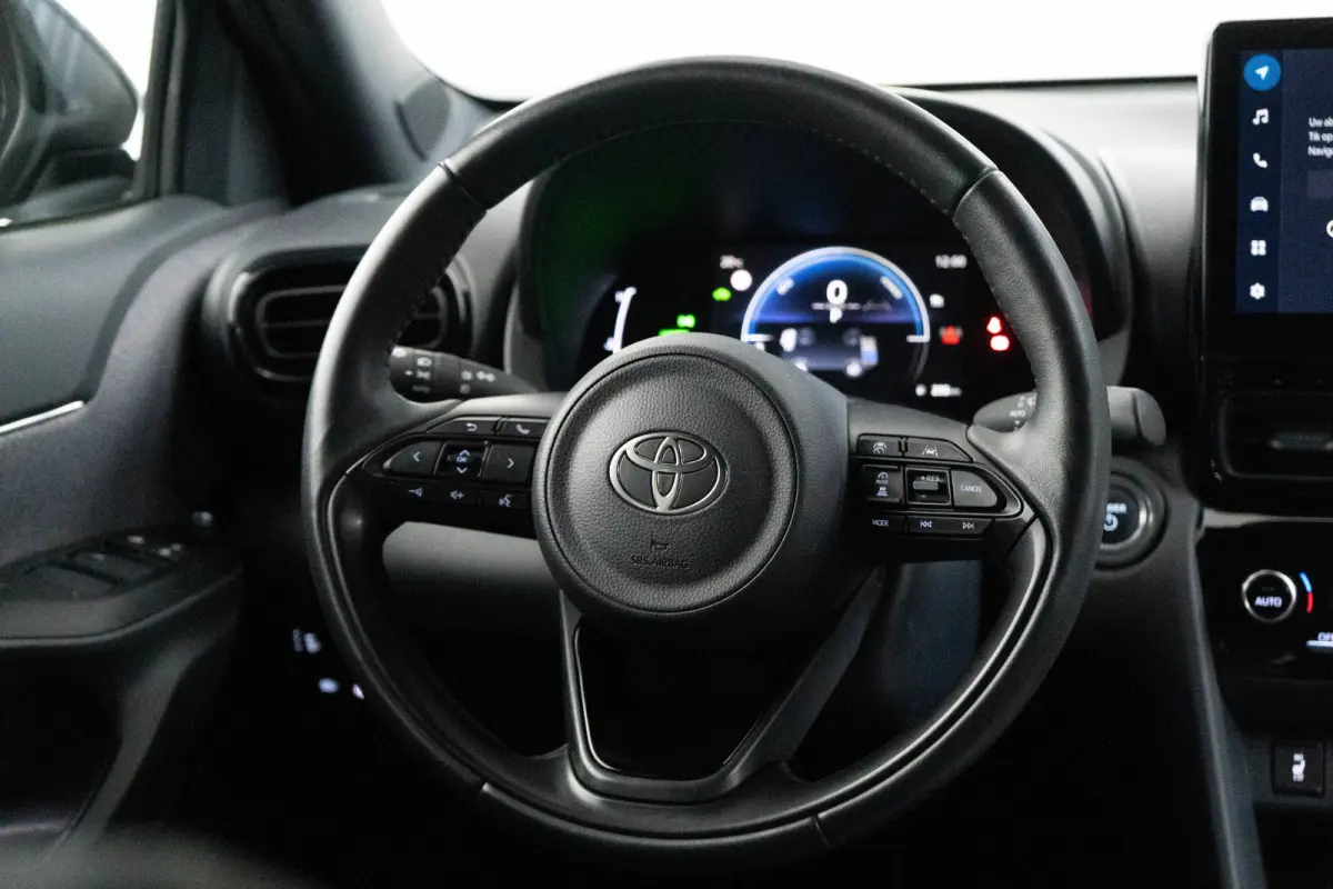 1.5 Hybrid 115 Dynamic | 1e Eigenaar! | LED | Stoel/Stuurverwarming | Clima | Camera | Cruise Adaptive | Parkeersensoren V+A | BLIS | Lichtmetalen Velgen