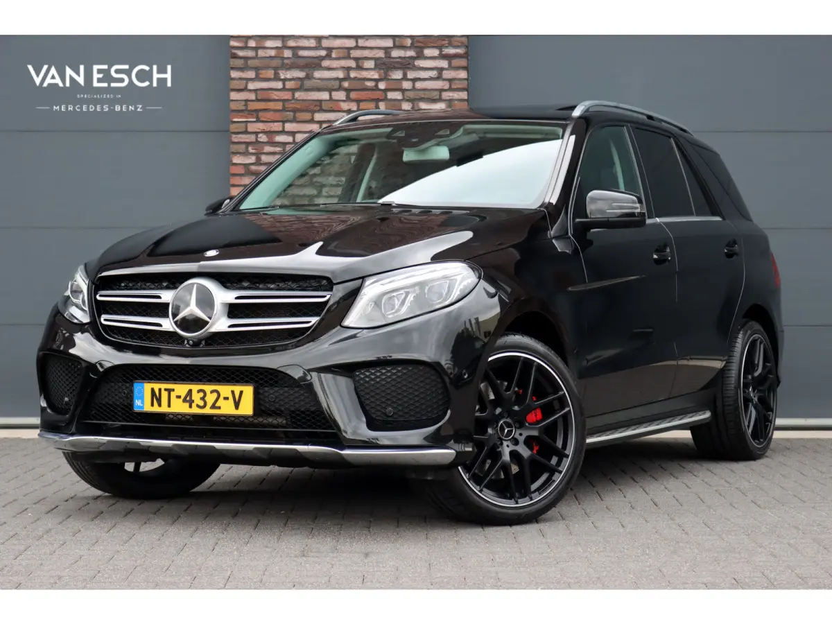 400 4MATIC AMG Line | Distronic+ | Luchtvering | Schuifdak | Trekhaak | Nappa-Leder | Surround Camera | Sfeerverlichting | Stoelverwarming | Dodehoekassistent |