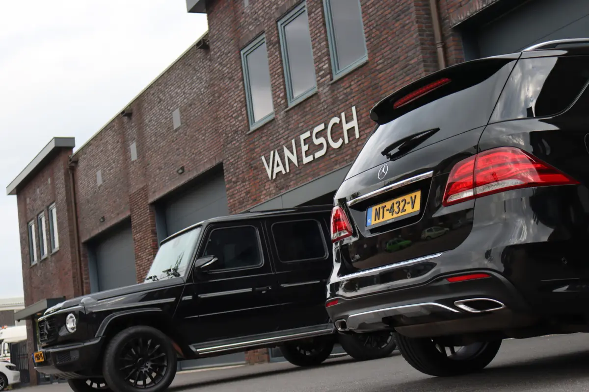 400 4MATIC AMG Line | Distronic+ | Luchtvering | Schuifdak | Trekhaak | Nappa-Leder | Surround Camera | Sfeerverlichting | Stoelverwarming | Dodehoekassistent |