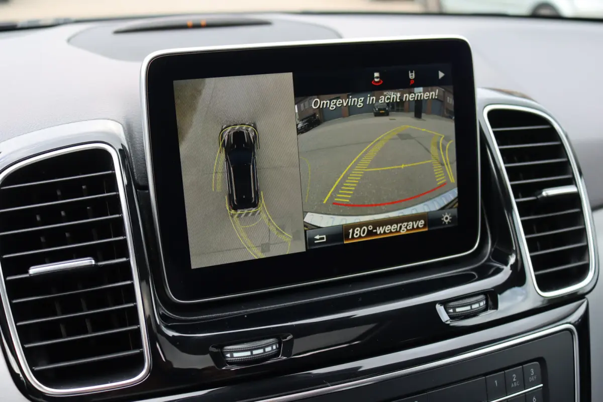 400 4MATIC AMG Line | Distronic+ | Luchtvering | Schuifdak | Trekhaak | Nappa-Leder | Surround Camera | Sfeerverlichting | Stoelverwarming | Dodehoekassistent |