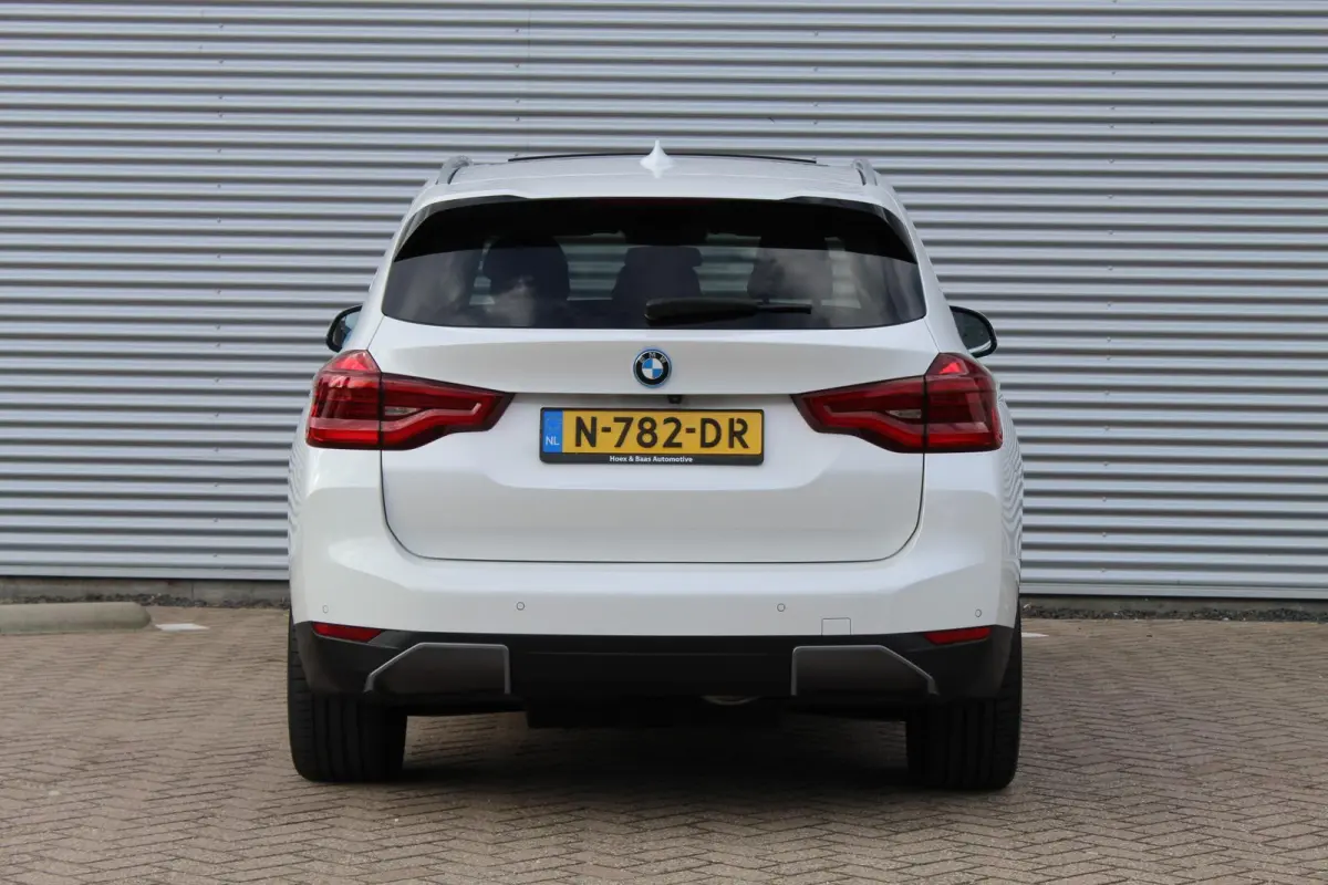 Executive 80 kWh Pano/Harman Kardon/Memory/Trekhaak