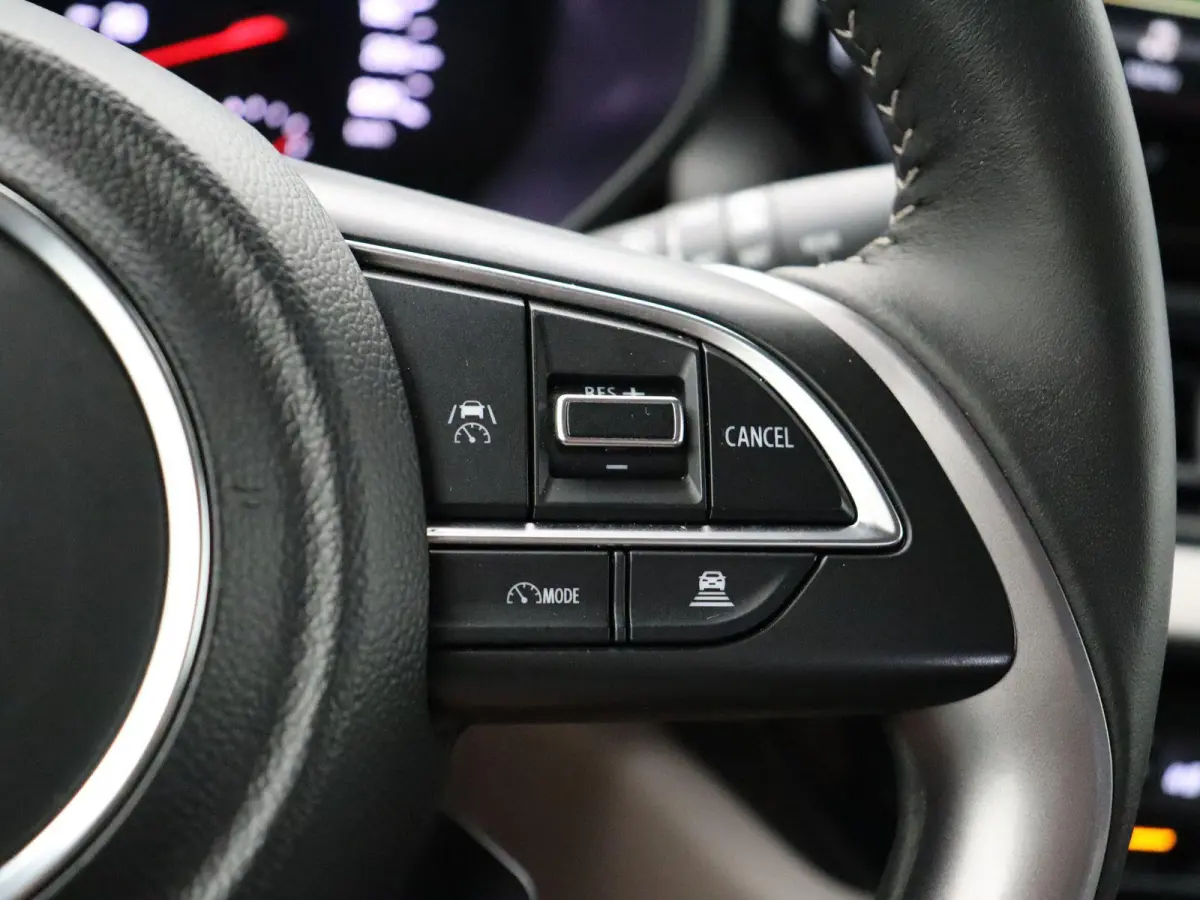 1.2 Comfort Smart Hybrid | Stoelverwarming | Achteruitrijcamera | Cruise Control Adaptief | Keyless Entry |