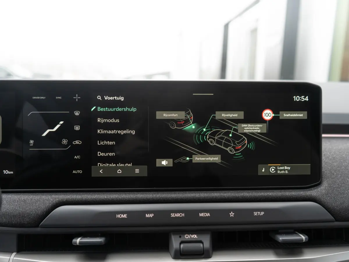 GT-Line Business Edition 81.4 kWh | Stoel en stuur verwarming | Carplay/android auto |