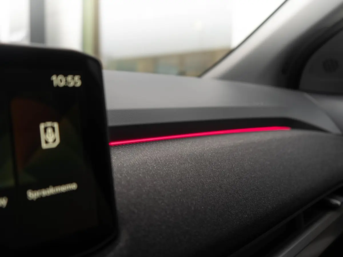 GT-Line Business Edition 81.4 kWh | Stoel en stuur verwarming | Carplay/android auto |