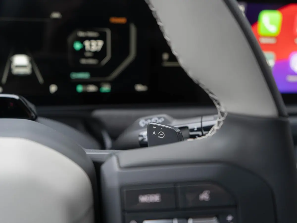 GT-Line Business Edition 81.4 kWh | Stoel en stuur verwarming | Carplay/android auto |