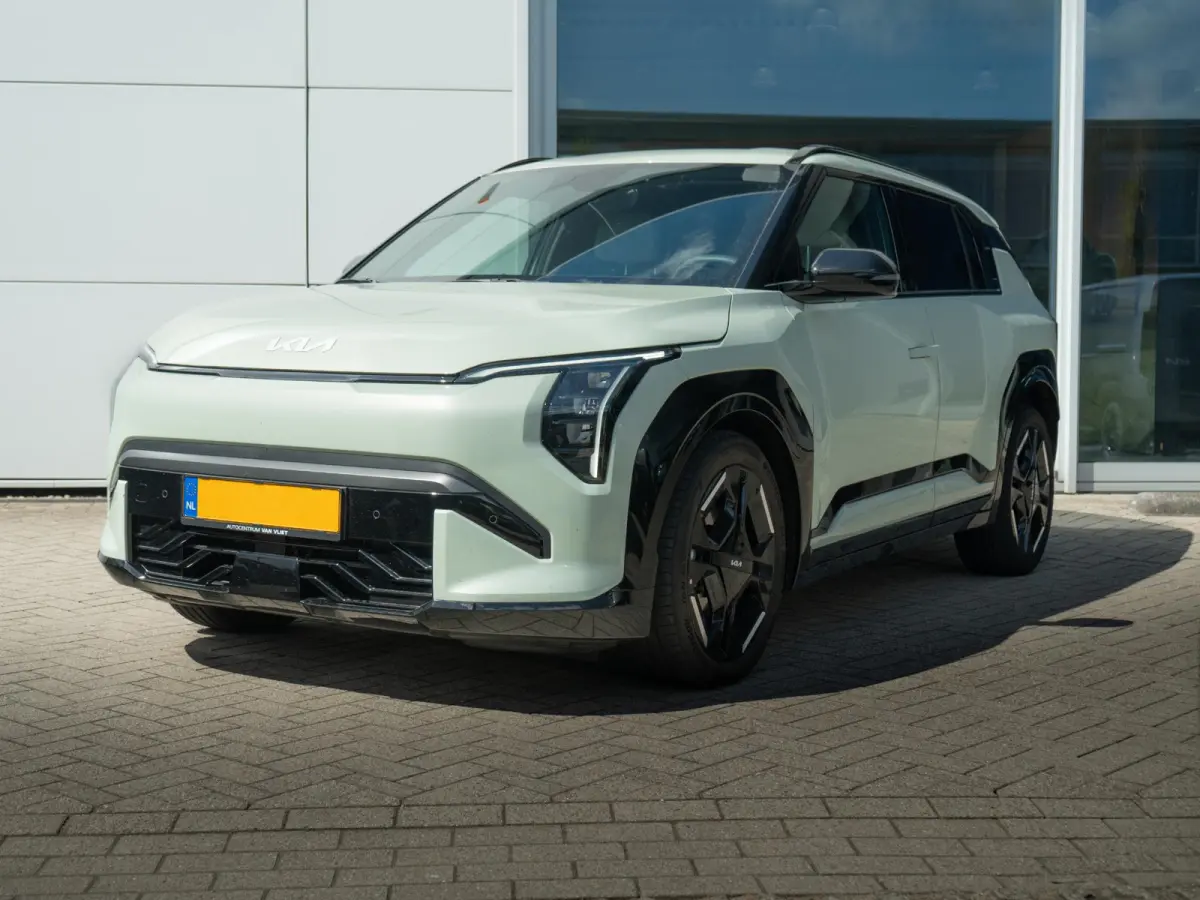 GT-Line Business Edition 81.4 kWh | Stoel en stuur verwarming | Carplay/android auto |