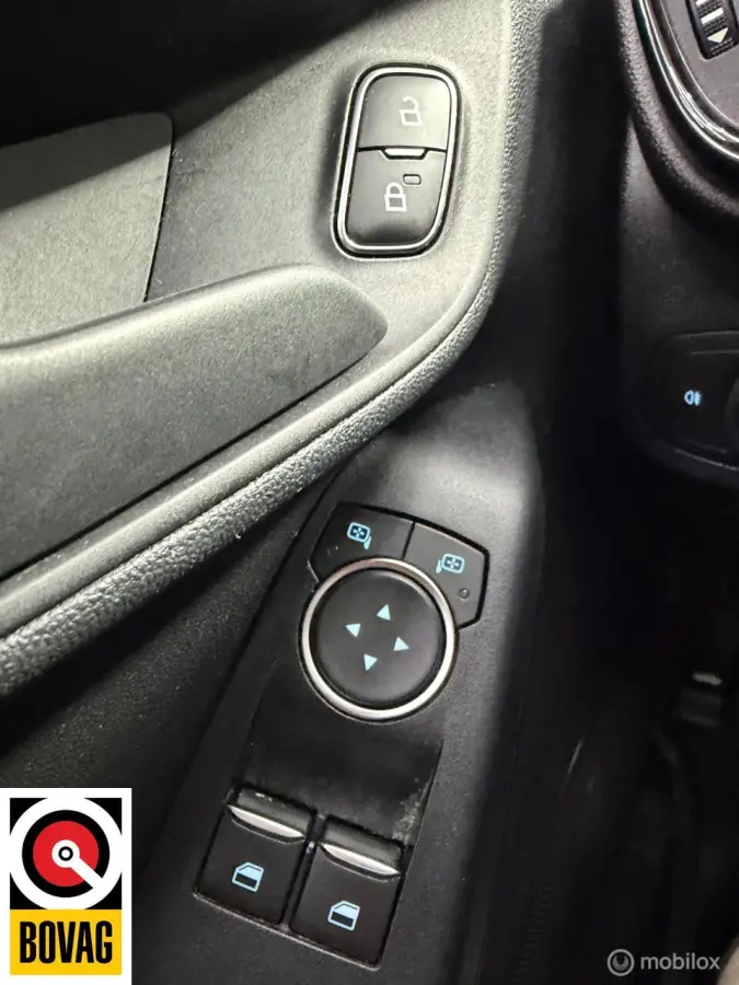 1.0 EcoBoost Connected met Distributieketting