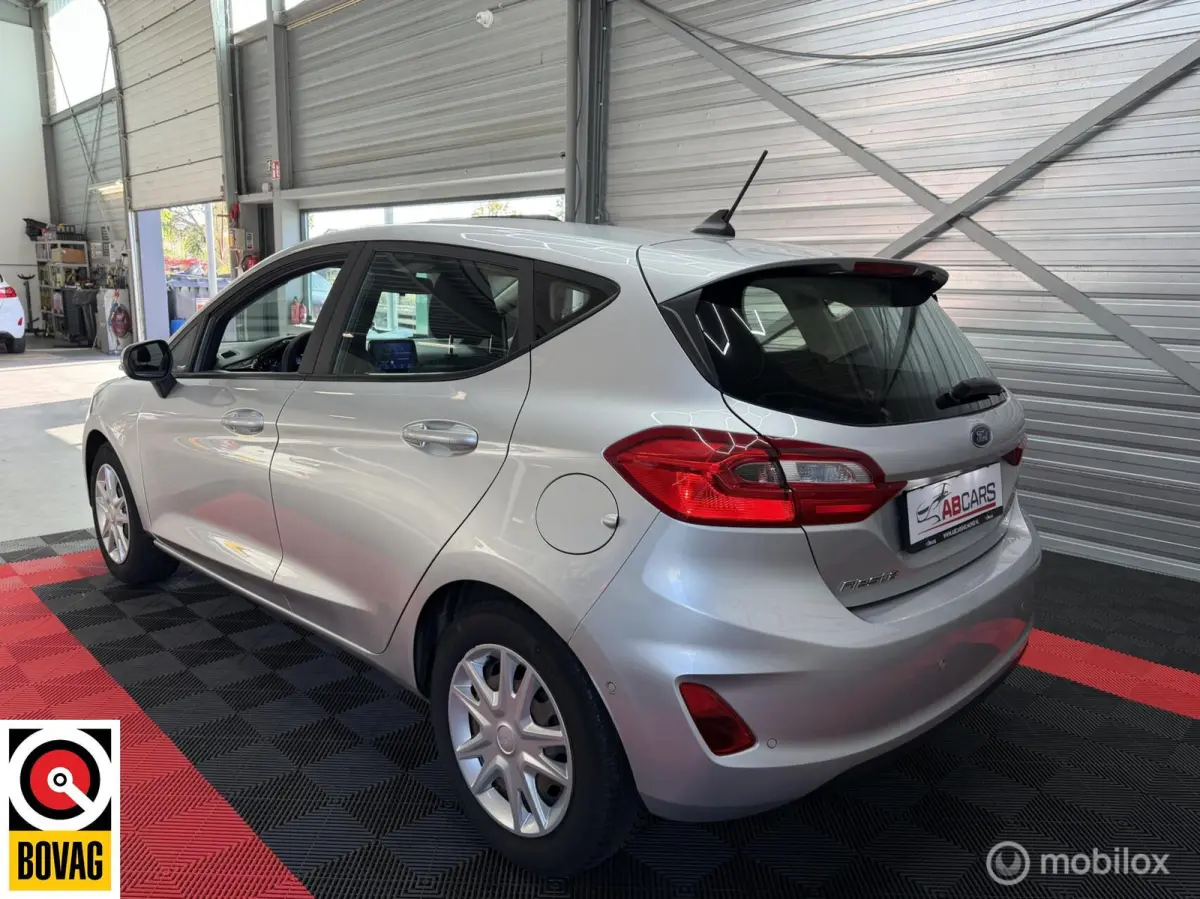 1.0 EcoBoost Connected met Distributieketting
