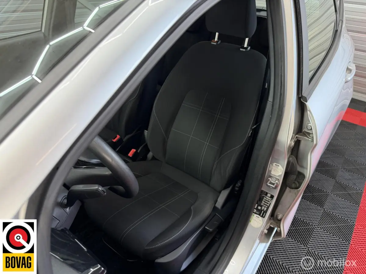 1.0 EcoBoost Connected met Distributieketting