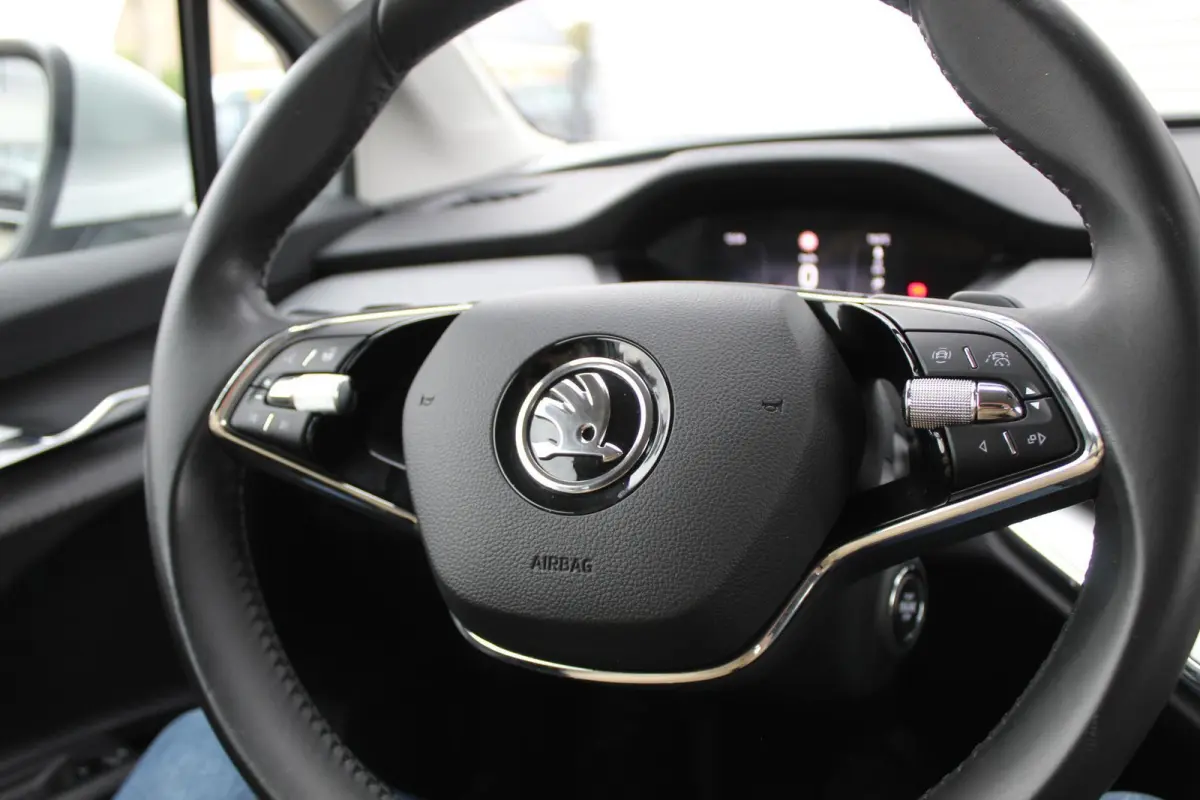 60/Camera/Carplay/Stuurverw/Stoelverw/20inch