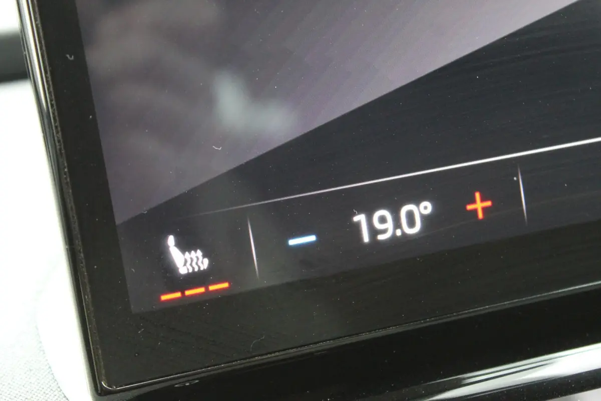 60/Camera/Carplay/Stuurverw/Stoelverw/20inch