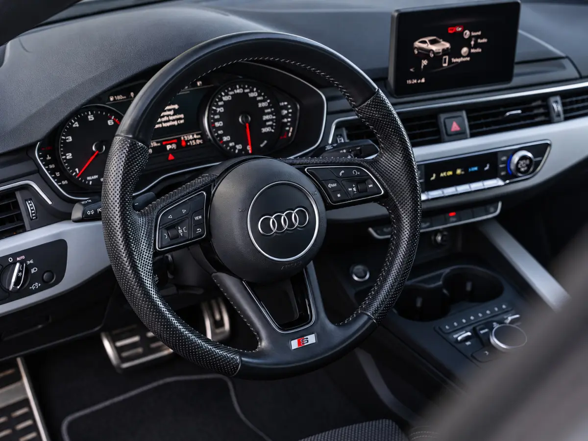 2.0 TFSI MHEV S-Line|PANO|LED|STOELVW|NAP