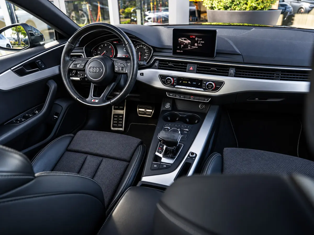 2.0 TFSI MHEV S-Line|PANO|LED|STOELVW|NAP