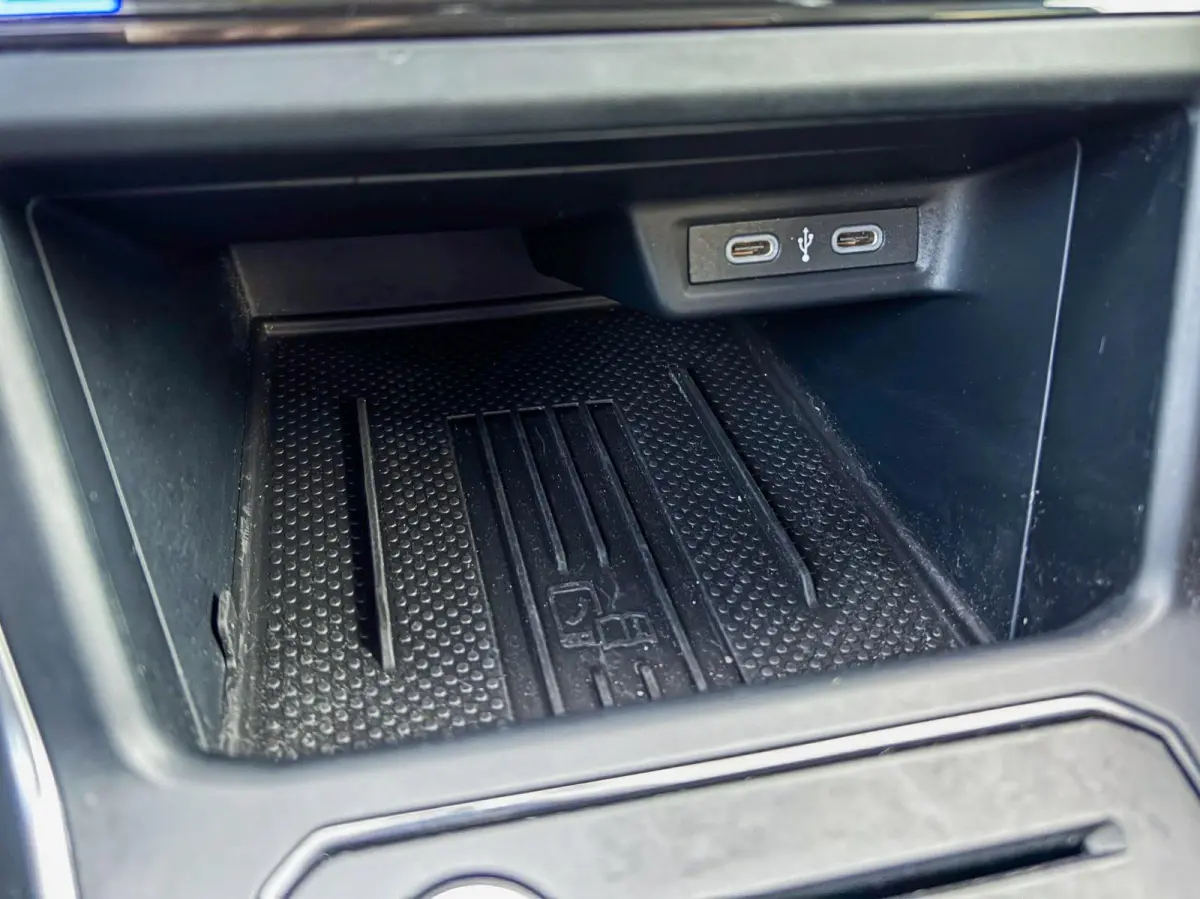 1.0 TSI 95pk Life Edition | Navigatie | Camera | Stoelverwarming