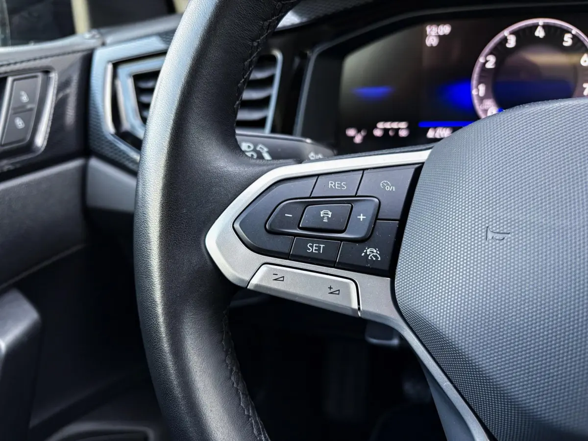 1.0 TSI 95pk Life Edition | Navigatie | Camera | Stoelverwarming