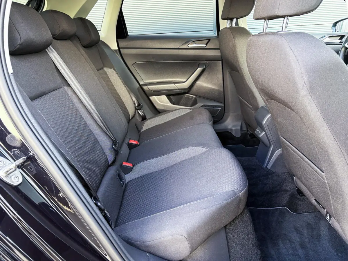 1.0 TSI 95pk Life Edition | Navigatie | Camera | Stoelverwarming