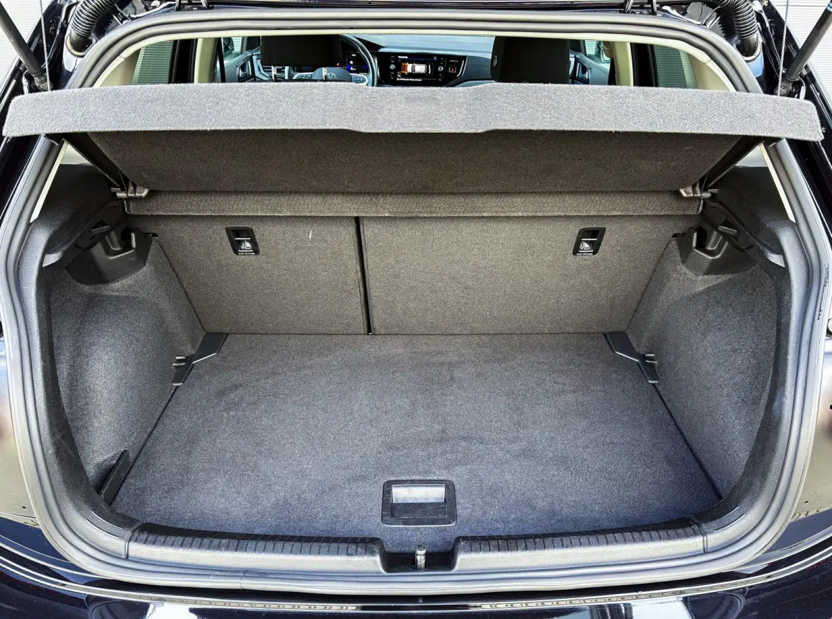 1.0 TSI 95pk Life Edition | Navigatie | Camera | Stoelverwarming