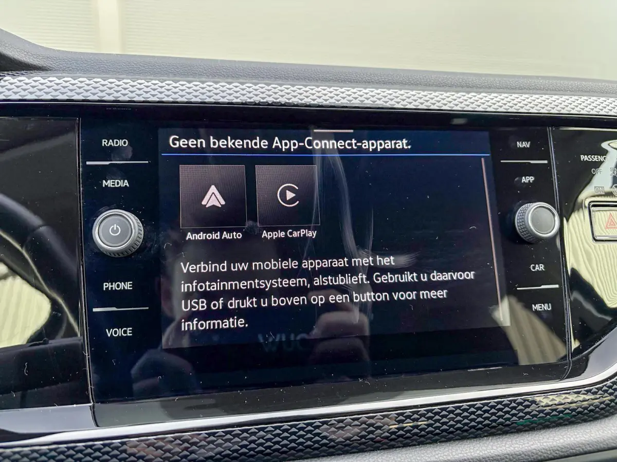 1.0 TSI 95pk Life Edition | Navigatie | Camera | Stoelverwarming