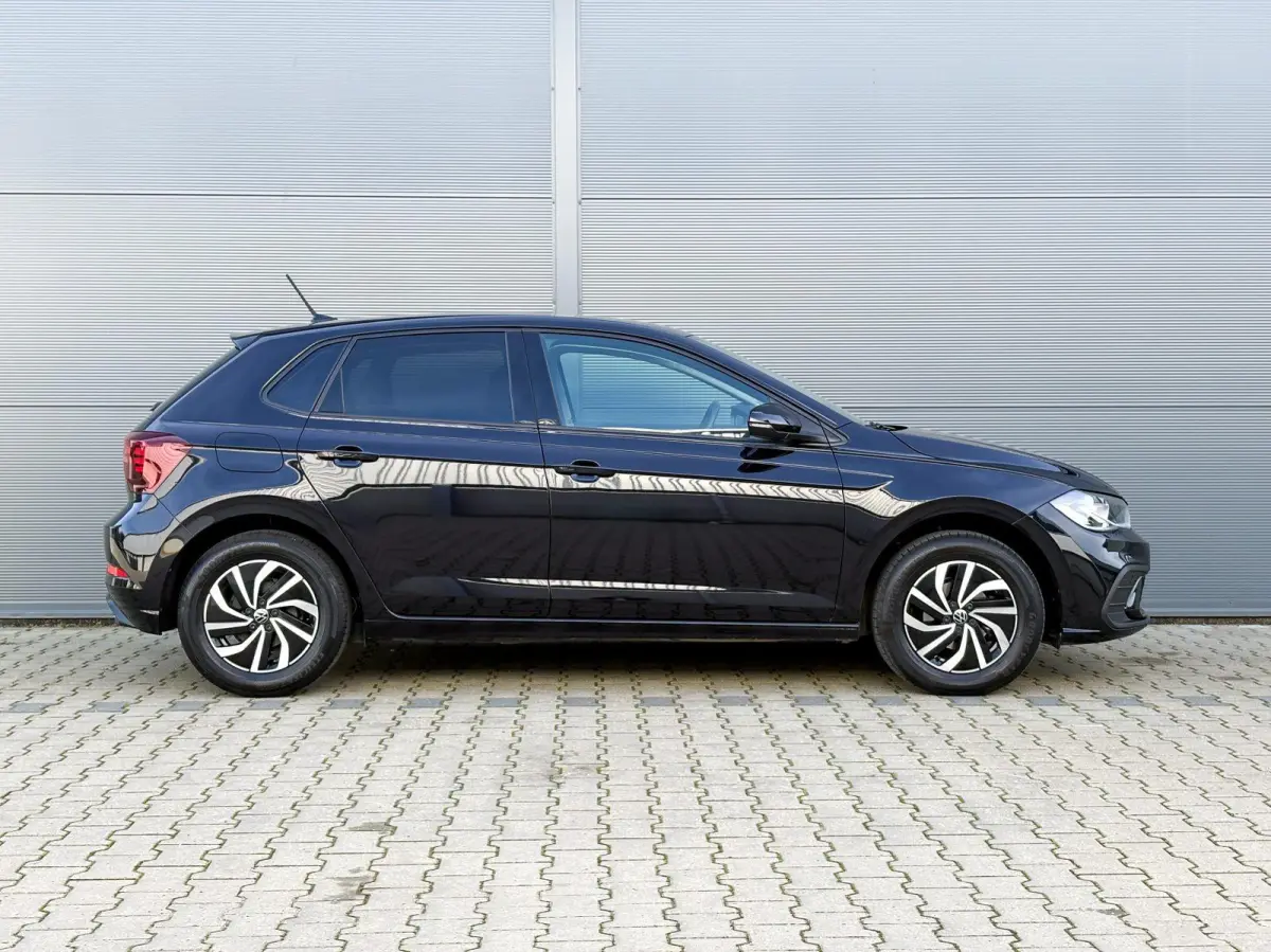 1.0 TSI 95pk Life Edition | Navigatie | Camera | Stoelverwarming