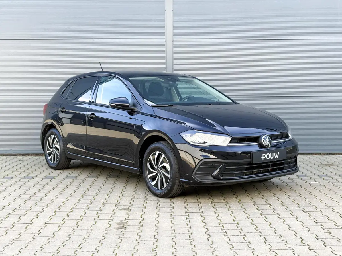 1.0 TSI 95pk Life Edition | Navigatie | Camera | Stoelverwarming