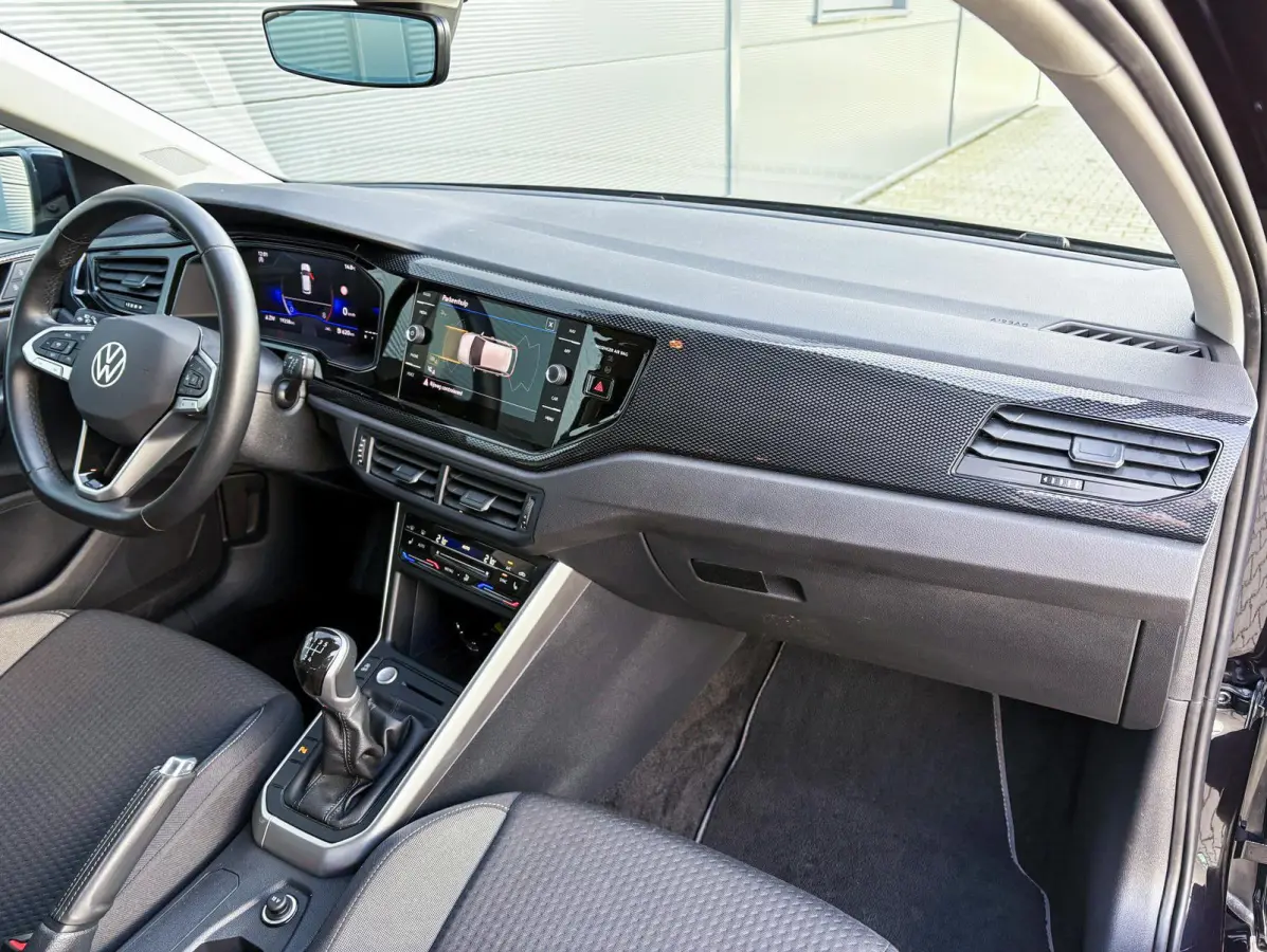 1.0 TSI 95pk Life Edition | Navigatie | Camera | Stoelverwarming