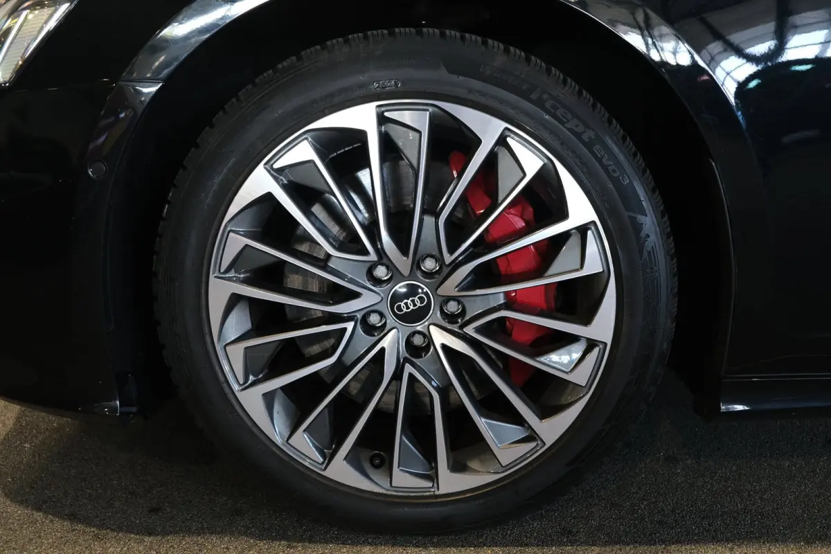 55 TFSI e quattro 2x S-line 367pk Pano Leder Trekhaak