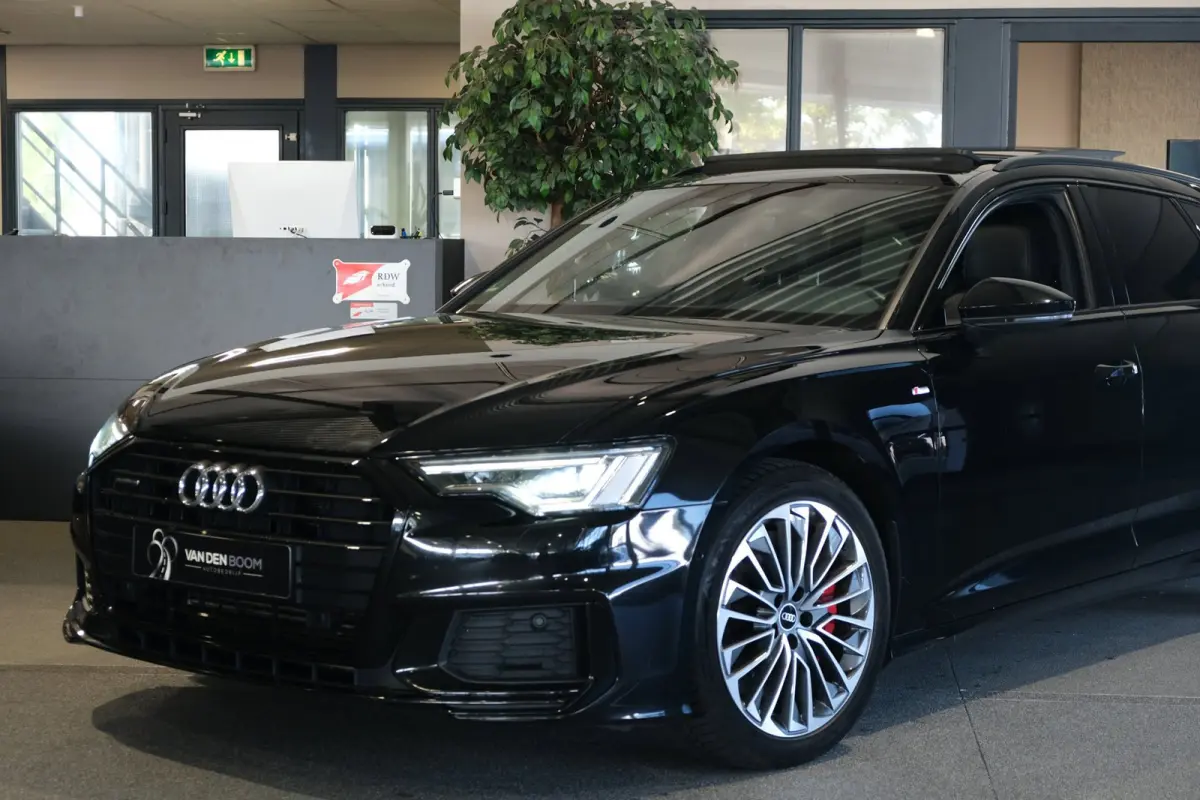 55 TFSI e quattro 2x S-line 367pk Pano Leder Trekhaak