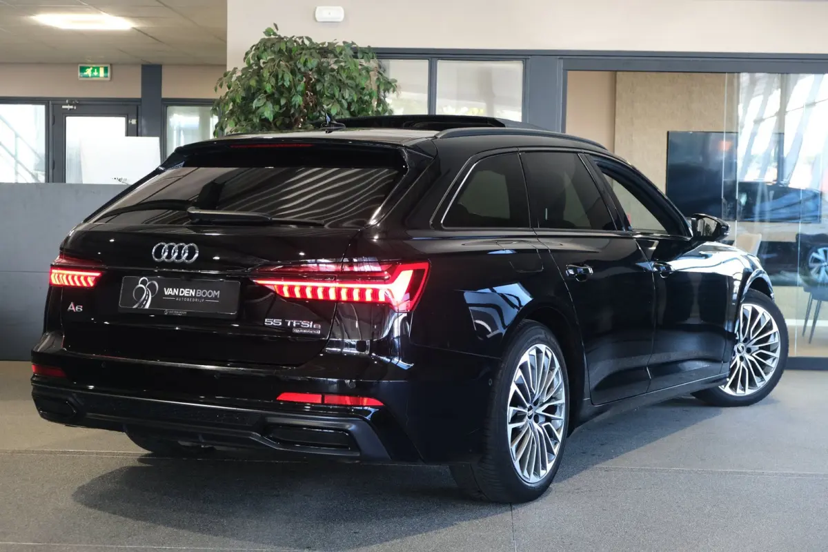 55 TFSI e quattro 2x S-line 367pk Pano Leder Trekhaak