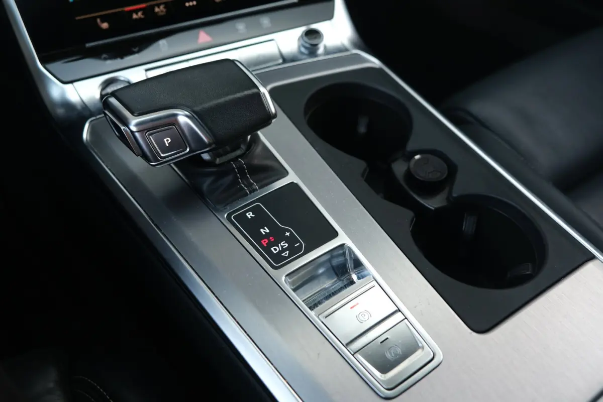 55 TFSI e quattro 2x S-line 367pk Pano Leder Trekhaak