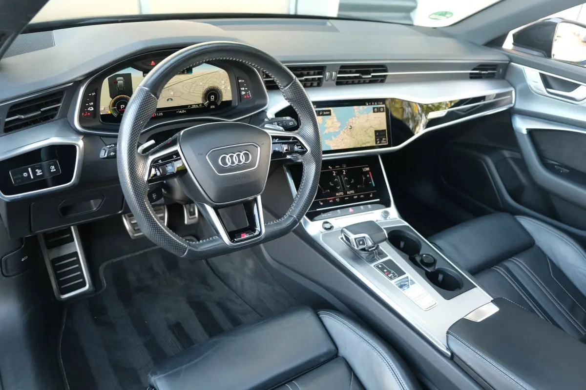 55 TFSI e quattro 2x S-line 367pk Pano Leder Trekhaak