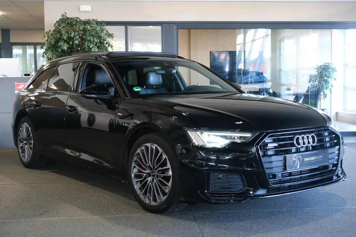 55 TFSI e quattro 2x S-line 367pk Pano Leder Trekhaak