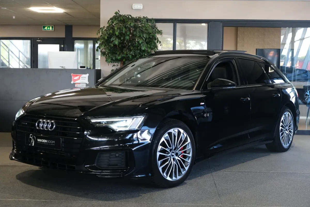 55 TFSI e quattro 2x S-line 367pk Pano Leder Trekhaak