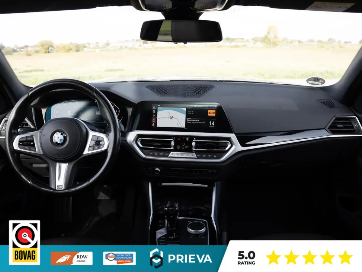 320d High Executive | Panoramadak | Vernasca leder | Camera