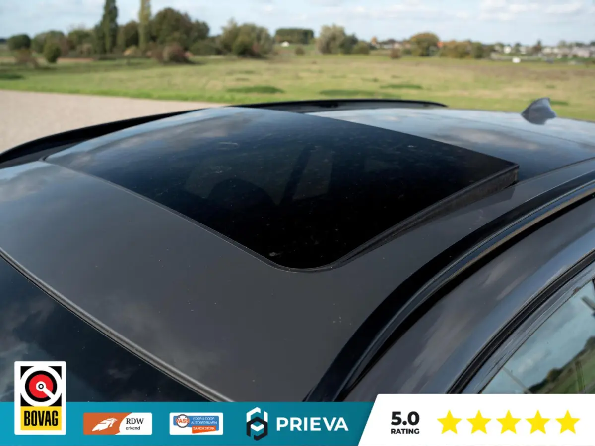 320d High Executive | Panoramadak | Vernasca leder | Camera