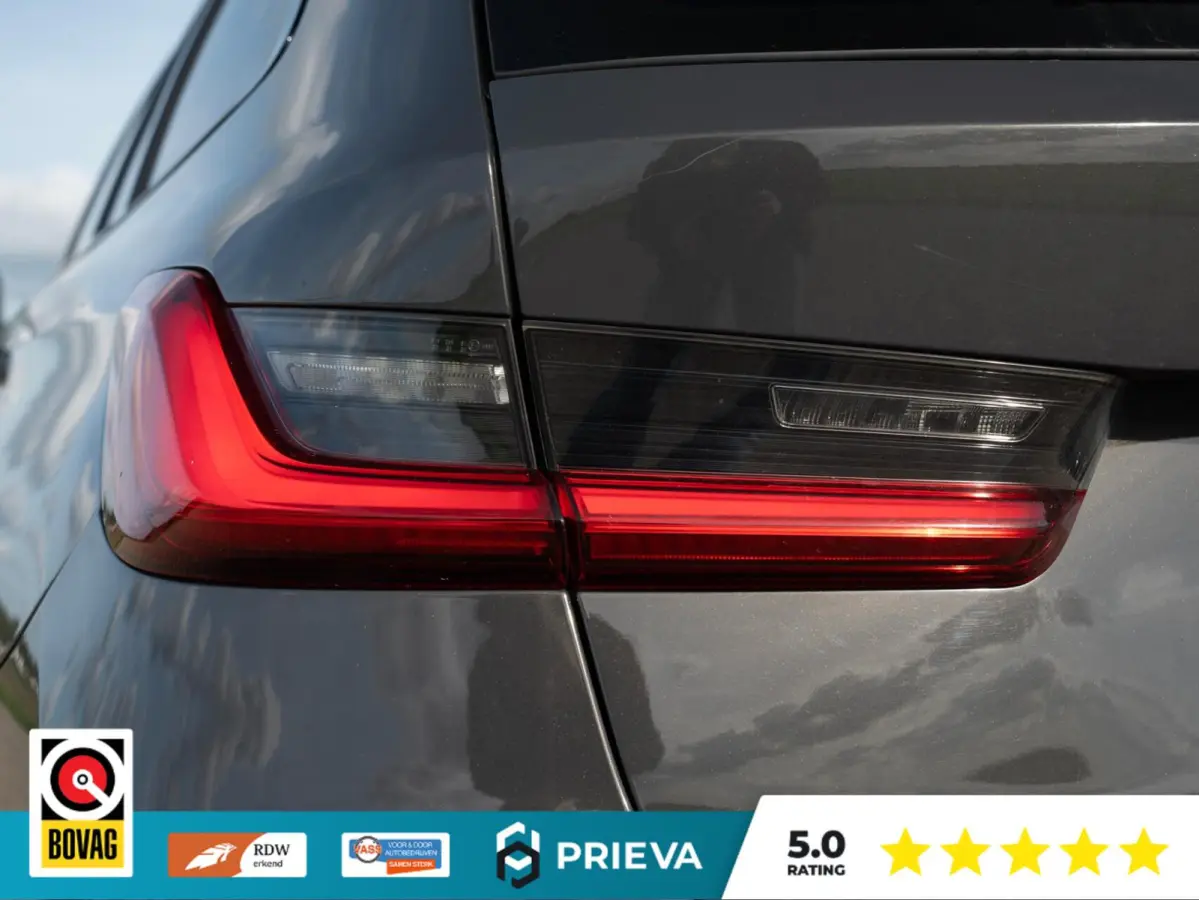320d High Executive | Panoramadak | Vernasca leder | Camera
