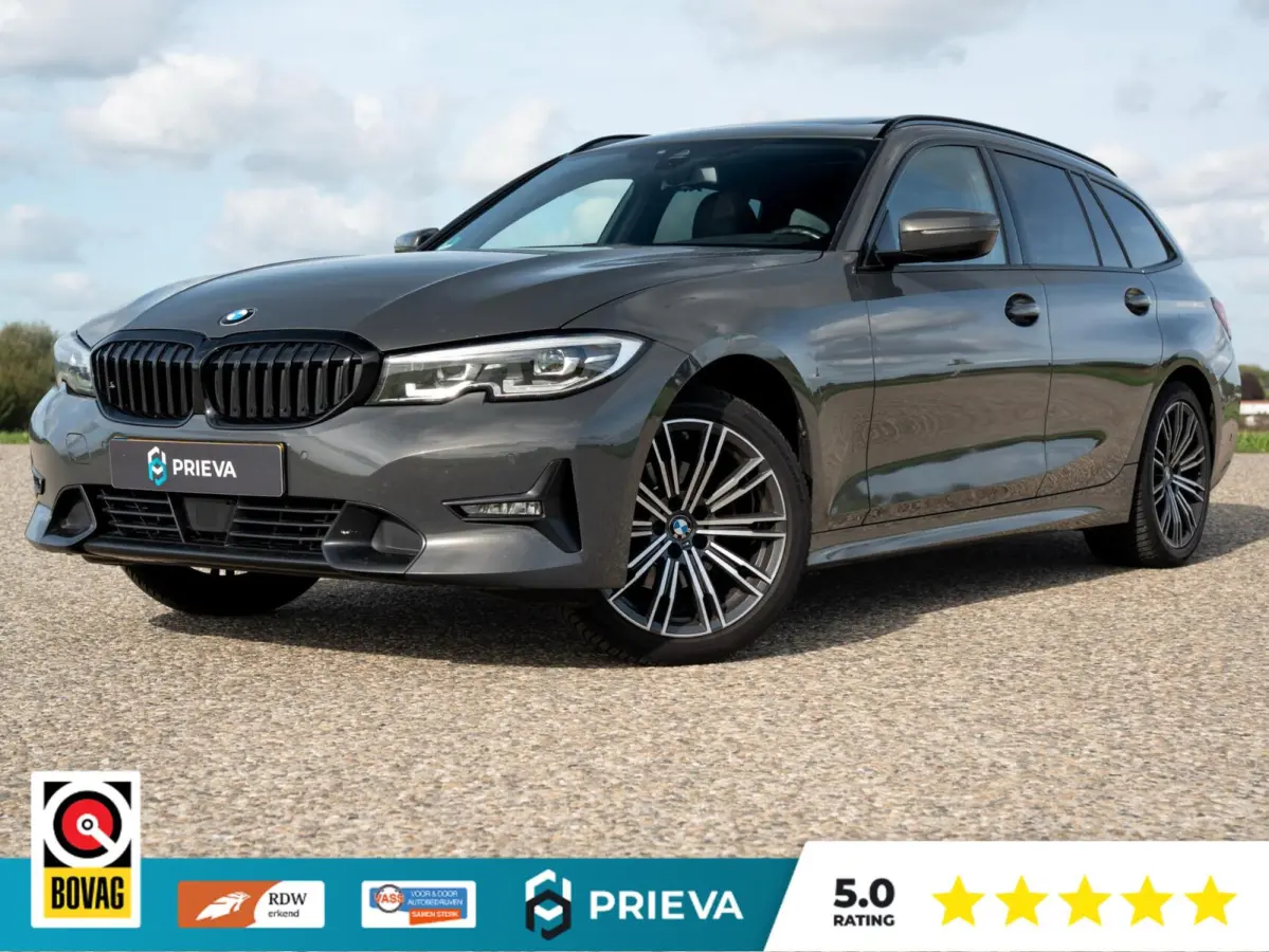 320d High Executive | Panoramadak | Vernasca leder | Camera
