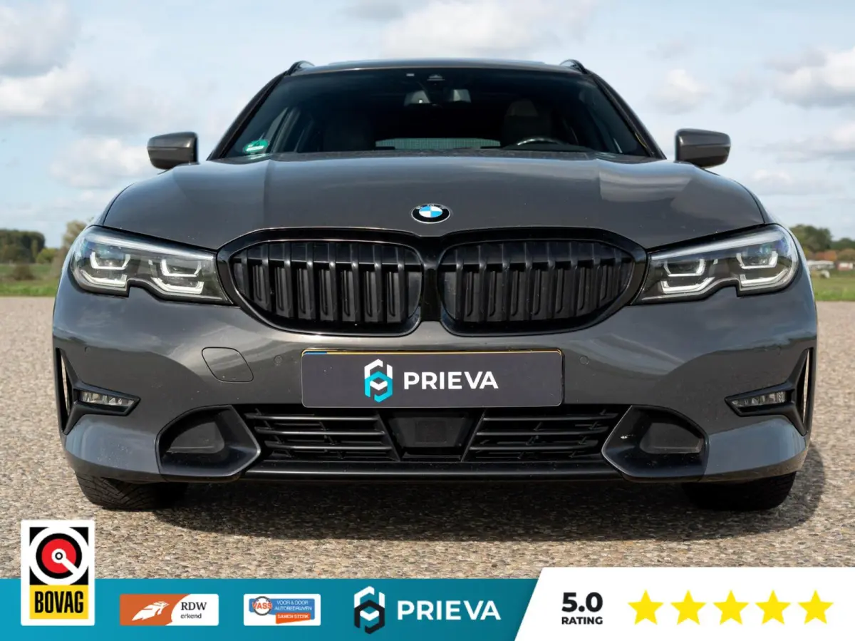 320d High Executive | Panoramadak | Vernasca leder | Camera