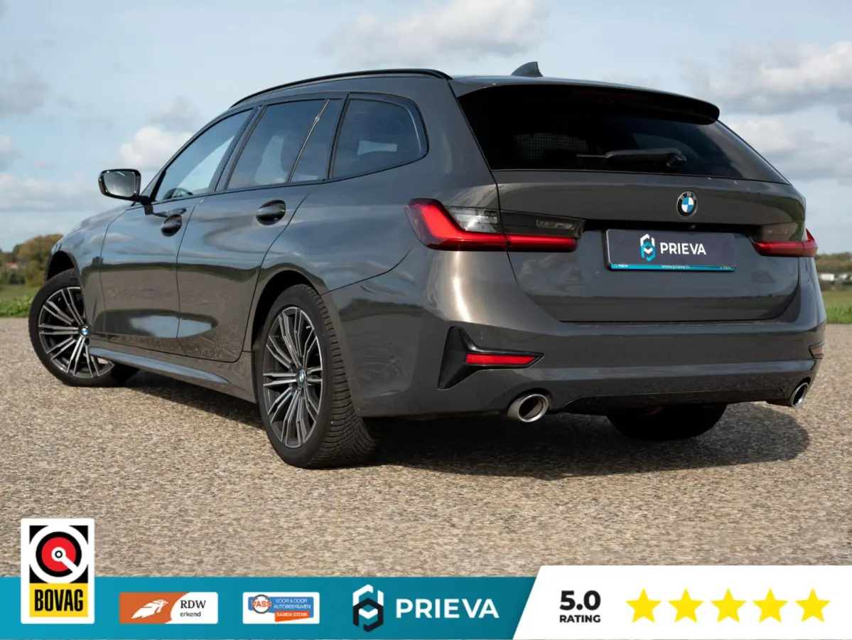 320d High Executive | Panoramadak | Vernasca leder | Camera