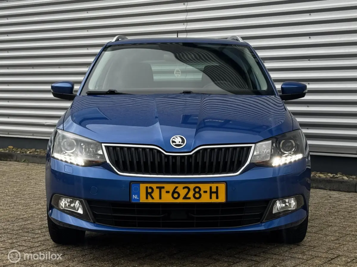 1.0 TSI 110PK DSG Style Business