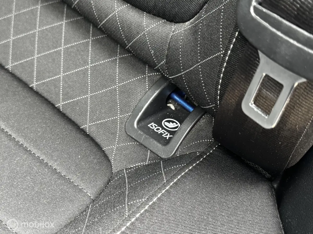 1.0 TSI 110PK DSG Style Business