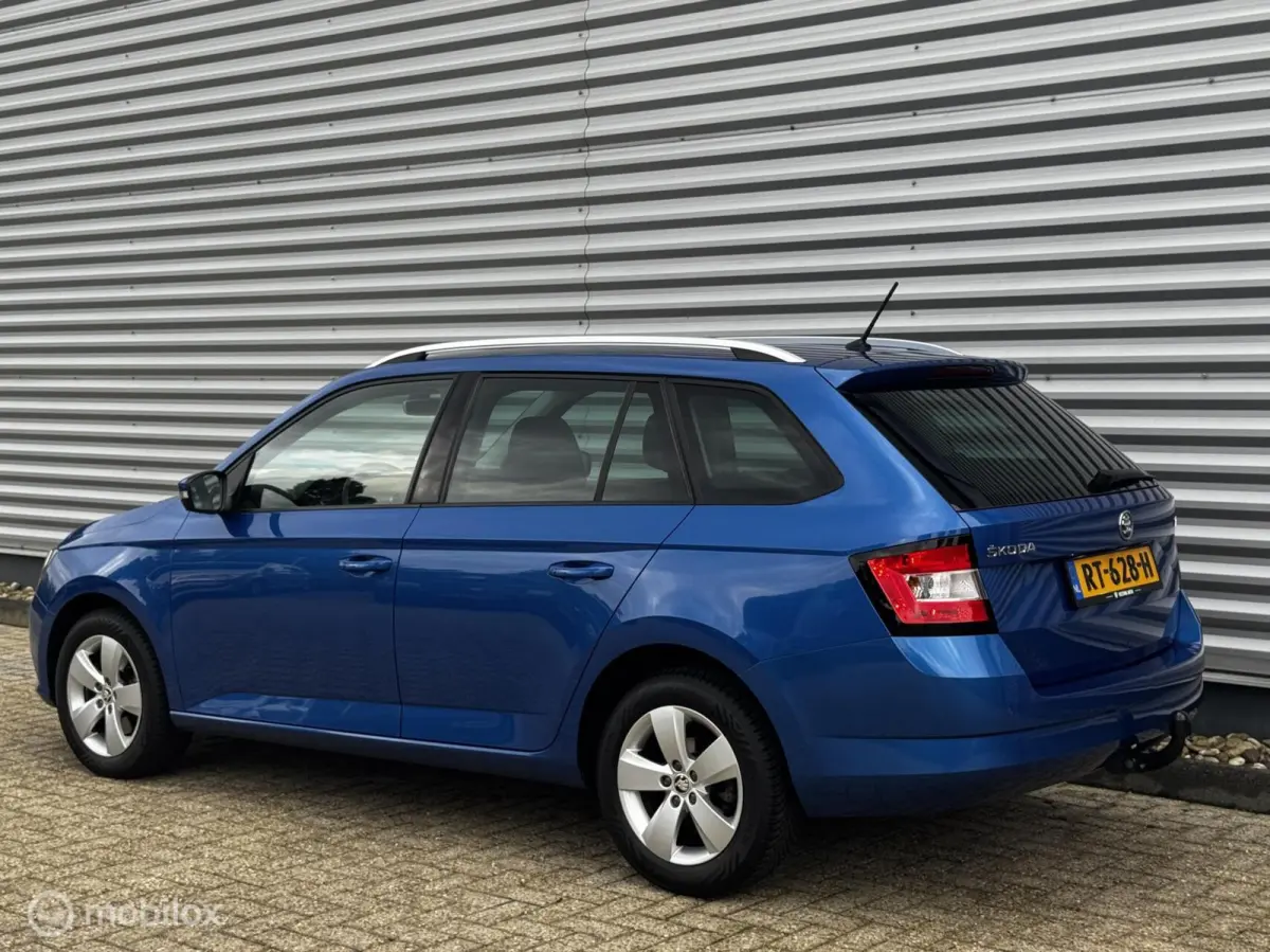 1.0 TSI 110PK DSG Style Business