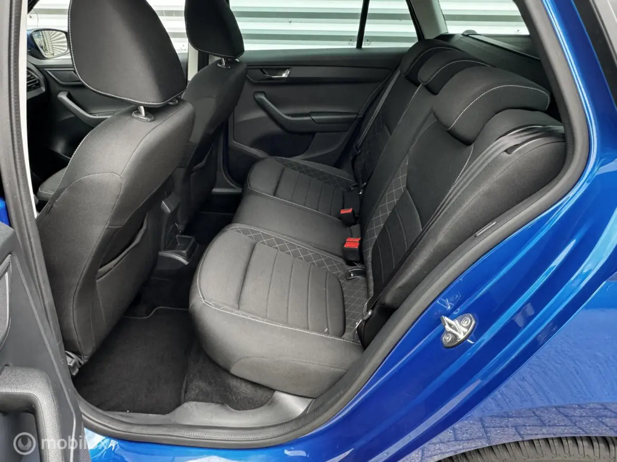 1.0 TSI 110PK DSG Style Business