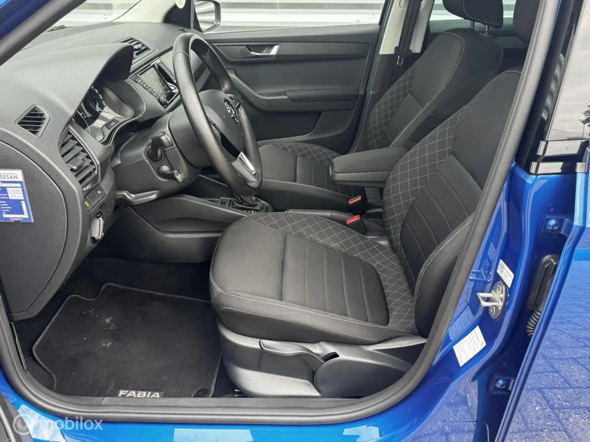 1.0 TSI 110PK DSG Style Business
