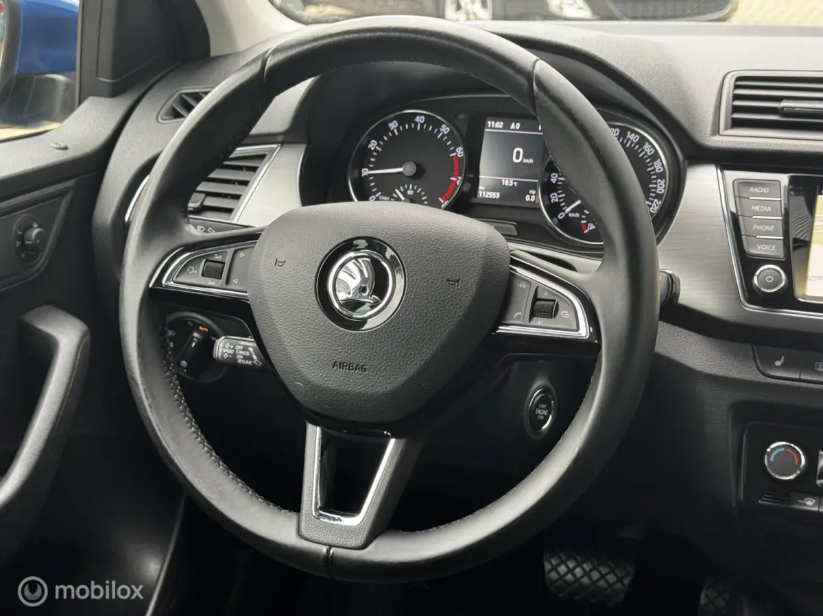 1.0 TSI 110PK DSG Style Business