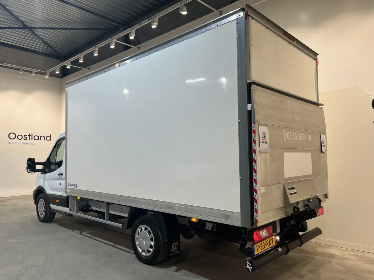 350 2.0 TDCI L4 Trend 130 PK RWD Bakwagen / Sörensen Laadklep / Meubelbak / Euro 6 / Airco / Cruise Control / 3-Zits / 45.000 KM !!