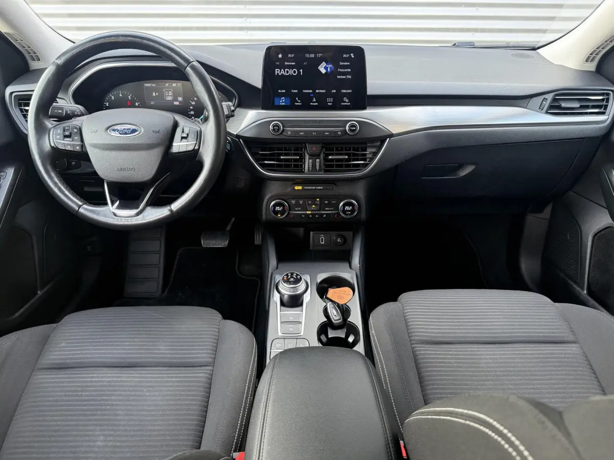 1.0 EcoBoost Titanium Business 2e Eigenaar|Navi|Camera|Clima|Cruise|Stoelverwarming|Carplay|APK tot 06-2027