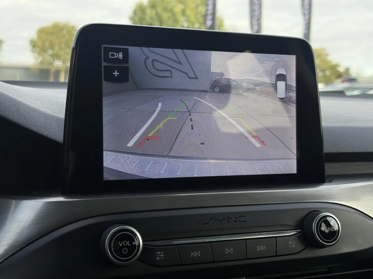 1.0 EcoBoost Titanium Business 2e Eigenaar|Navi|Camera|Clima|Cruise|Stoelverwarming|Carplay|APK tot 06-2027