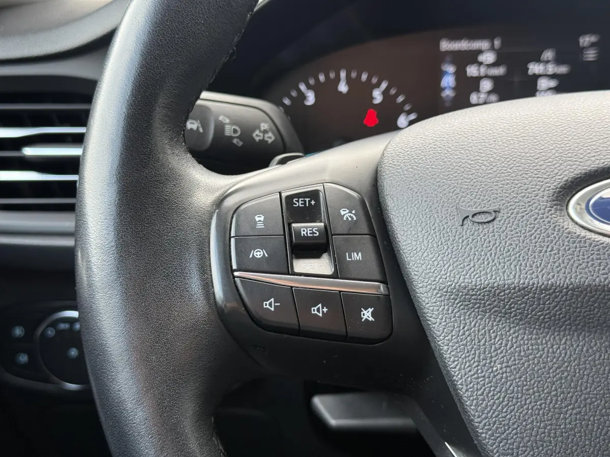 1.0 EcoBoost Titanium Business 2e Eigenaar|Navi|Camera|Clima|Cruise|Stoelverwarming|Carplay|APK tot 06-2027